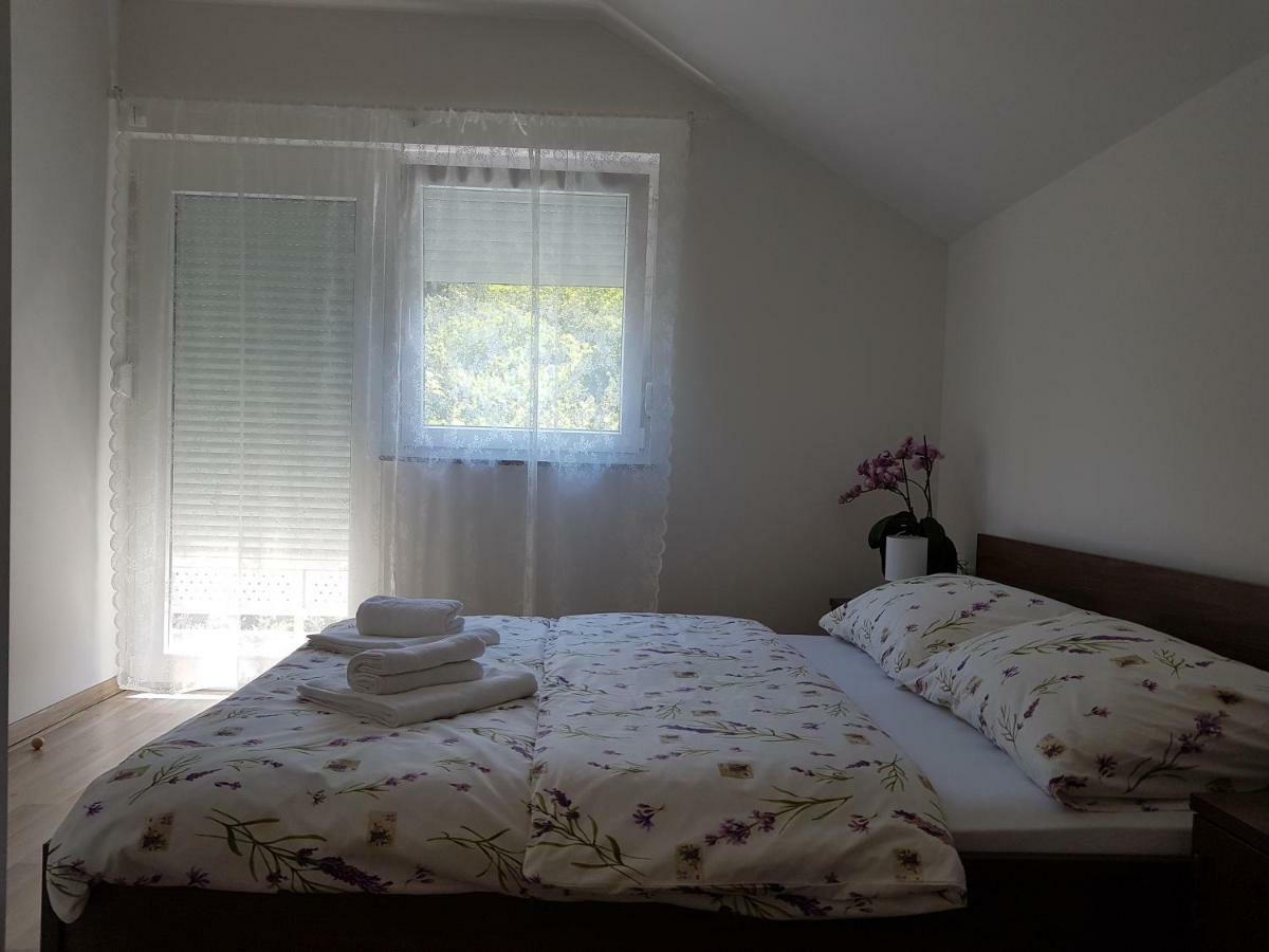 Apartmani Hrsak Krapina Eksteriør billede